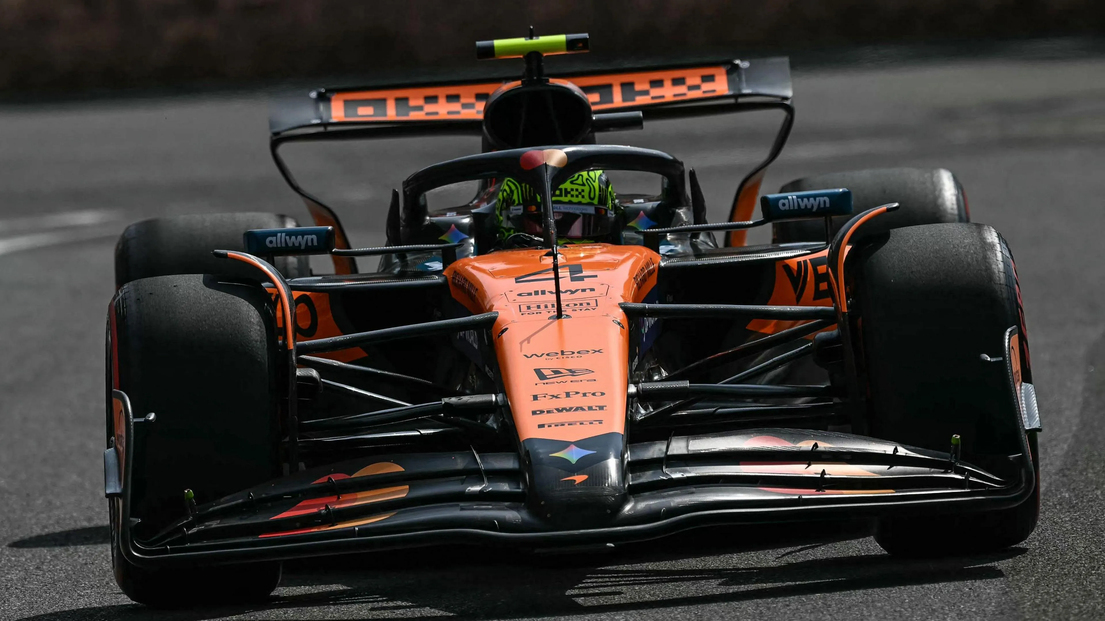 Norris Edges Out Oscar Piastri in Azerbaijan FP1